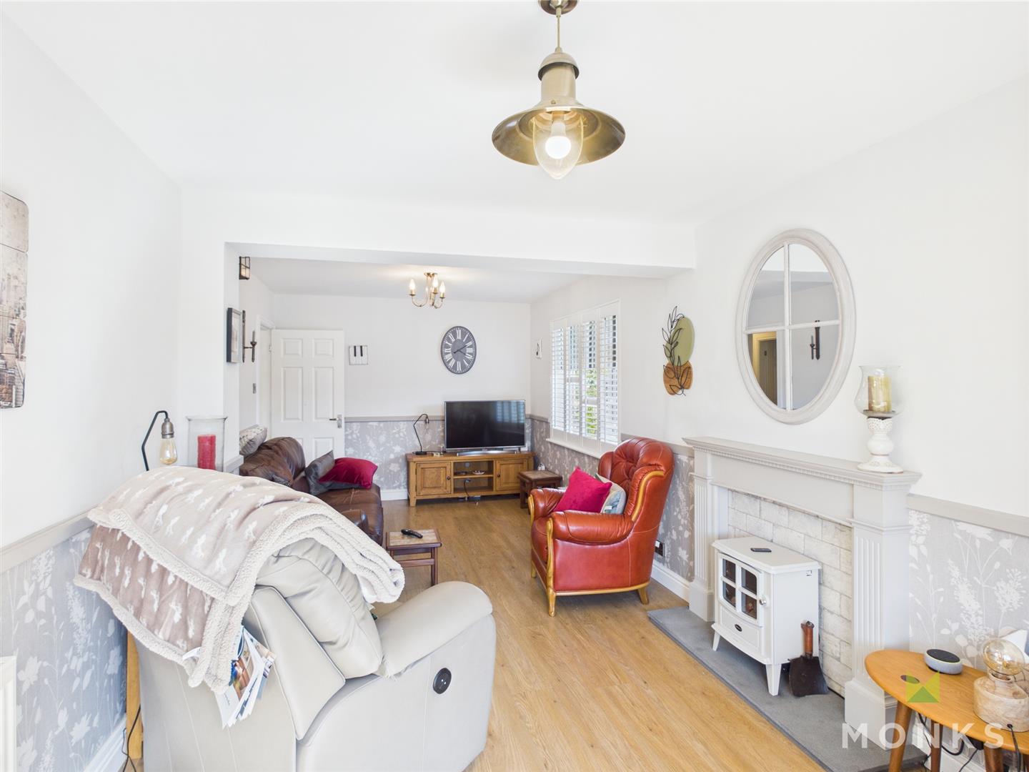 14 Sun Grove, Shrewsbury, SY4 5HH For Sale